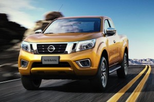 nissan-navara01