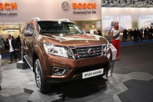 navara2015_04