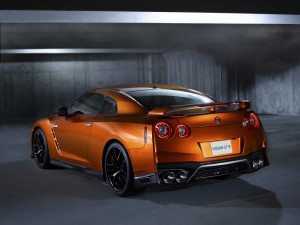 GT-R 2016_01